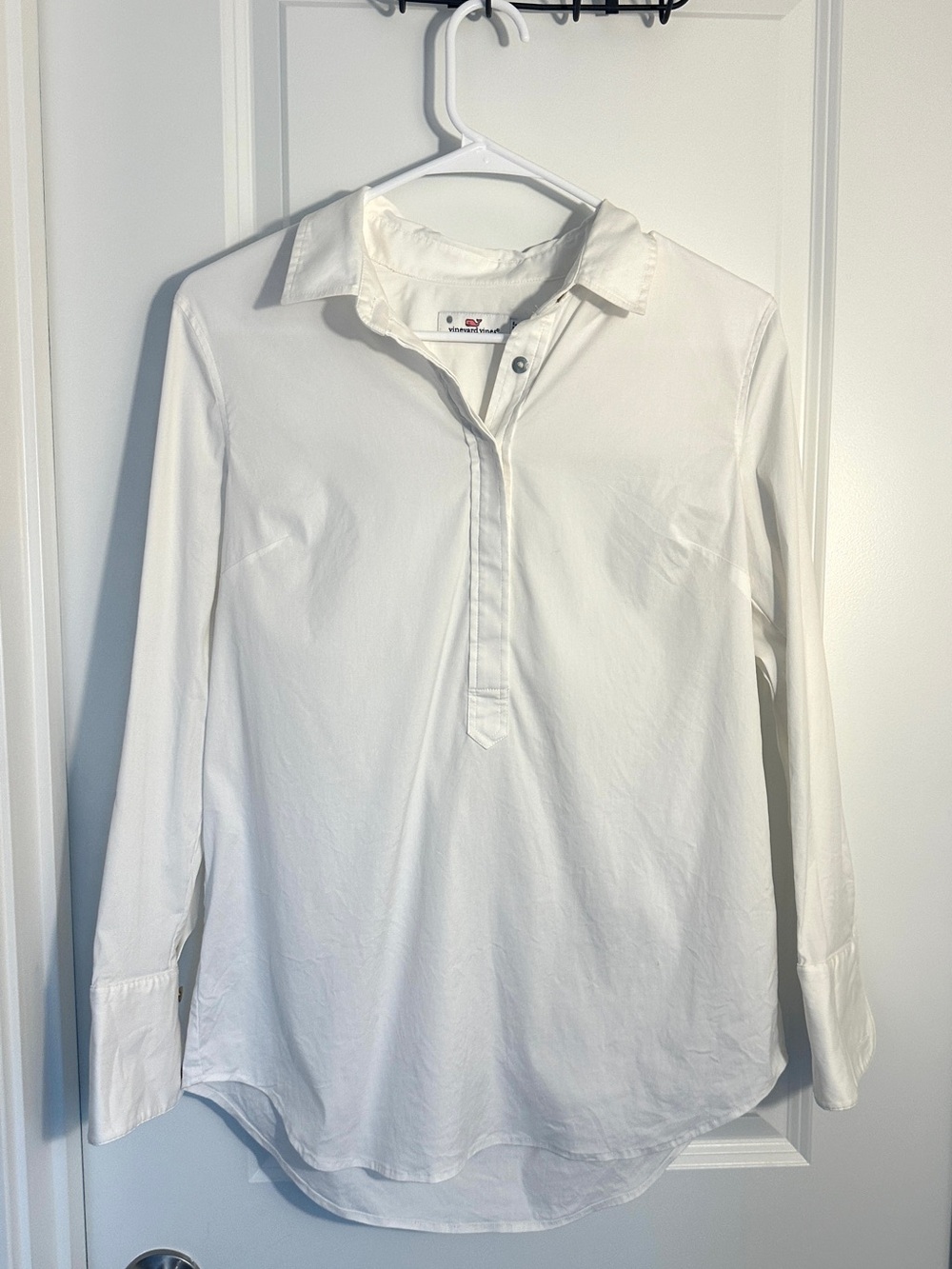 Vineyard Vines White Collared Button-Front Shirt